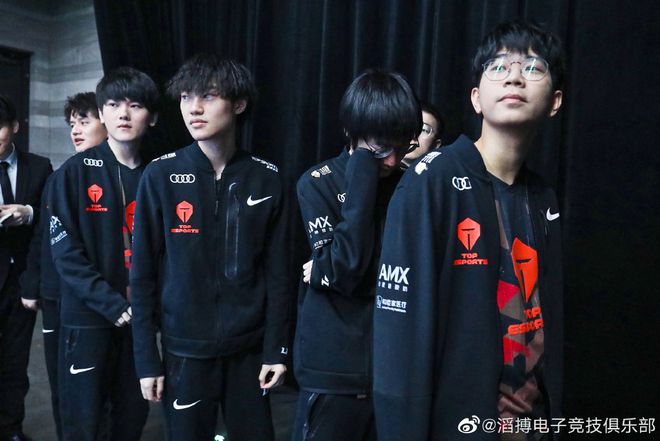 现出高效的 现出高效的